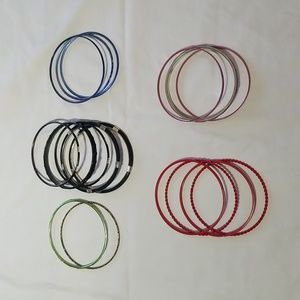 Metal bangle lot (17)